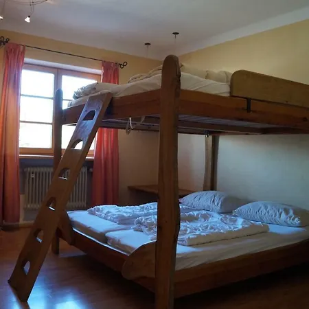 Hostel Schiff - Bihlerdorf