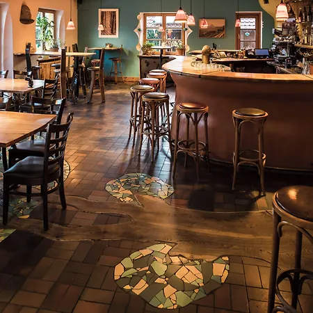 Schiff - Vandrerhjem Bihlerdorf