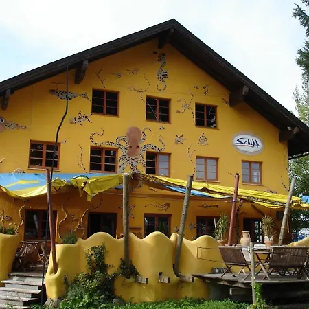 Schiff -