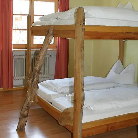 Hostel Schiff -