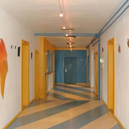 Schiff - Albergue Bihlerdorf