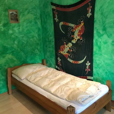 Schiff - Albergue *