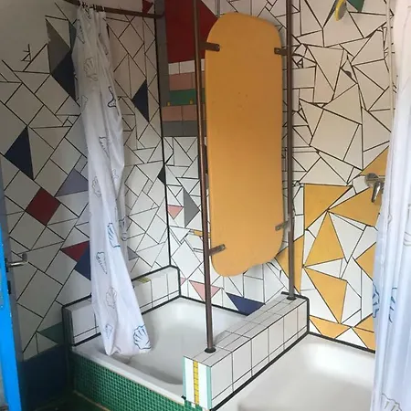 Schiff - Hostel