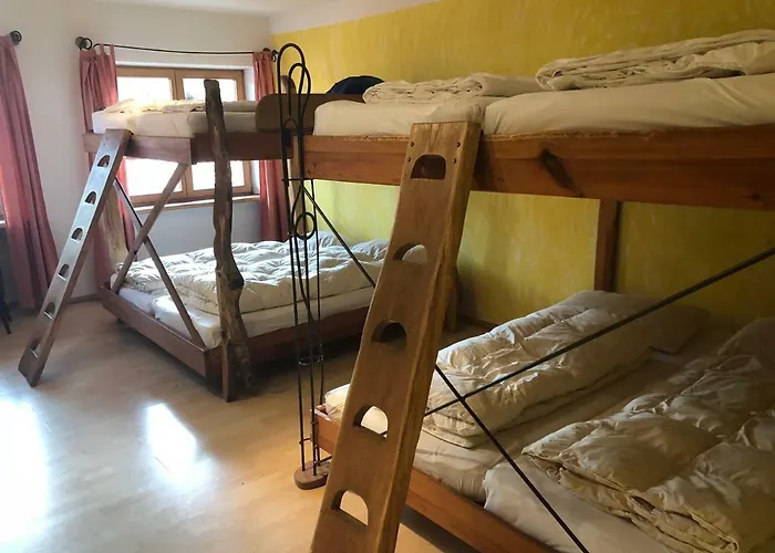 Schiff - Hostel Bihlerdorf