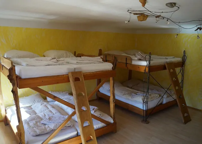 Schiff - Hostel Bihlerdorf